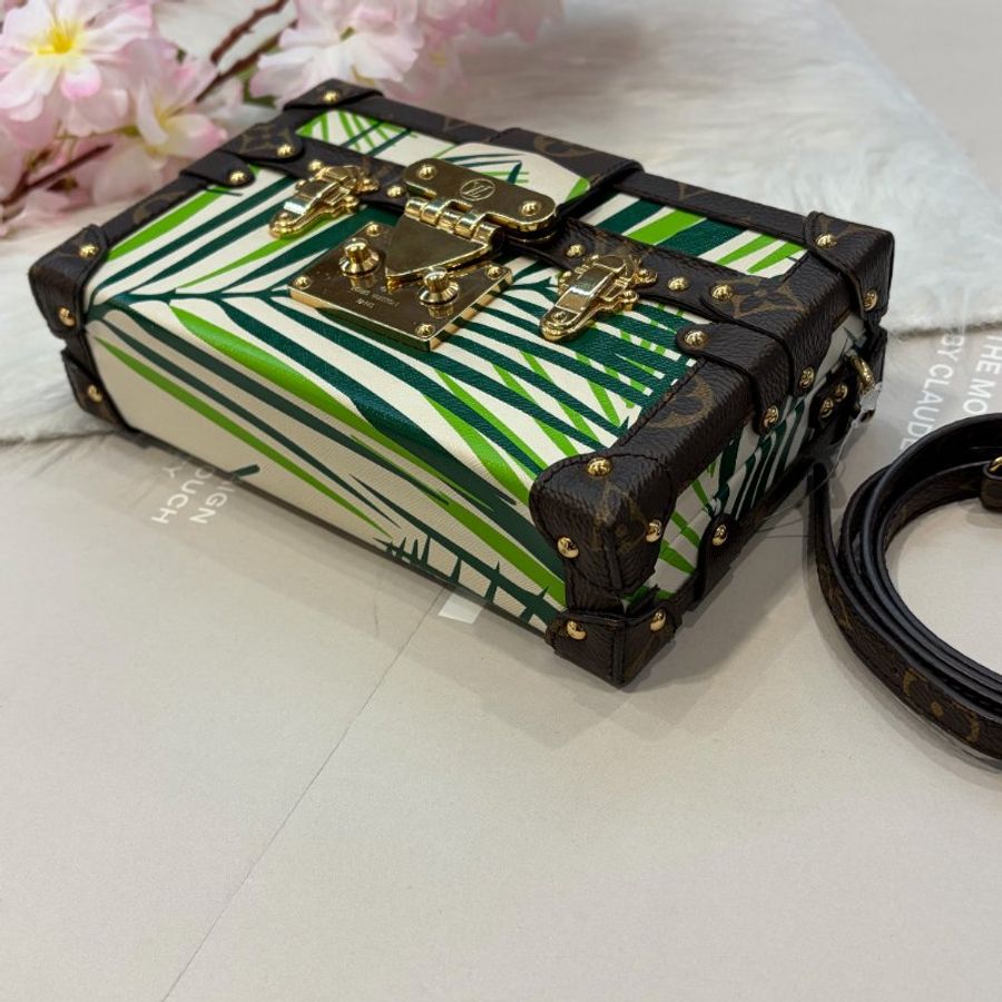 LV 綠色塗鴉硬殼包-3
