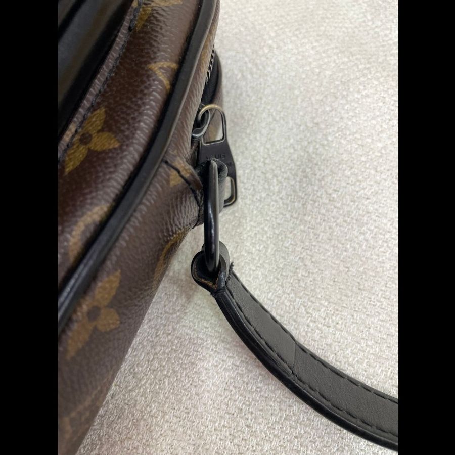 LV 斜挎相機包 Christopher-17