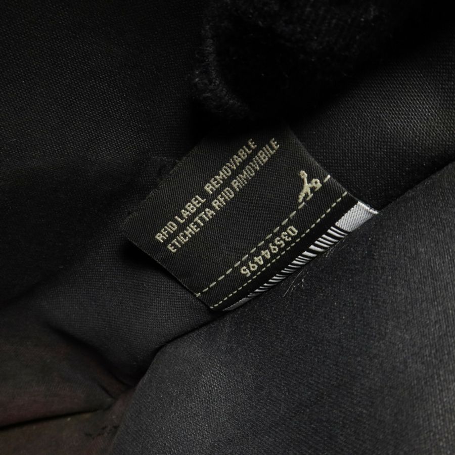 FENDI 牛皮皮革Clutch Bag手拿包-9