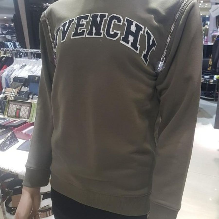 💎Han's house精品服飾💎GIVENCHY 紀梵希 刺繡 兩穿 背心 大學T 衛衣 現貨青年款-5