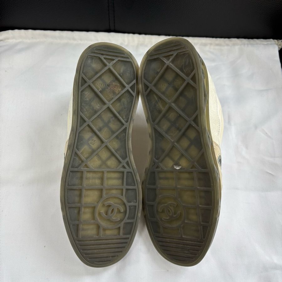 Chanel/ 香奈兒麂皮菱格紋板鞋 尺碼:36.5碼 菱格紋設計百搭好看-5