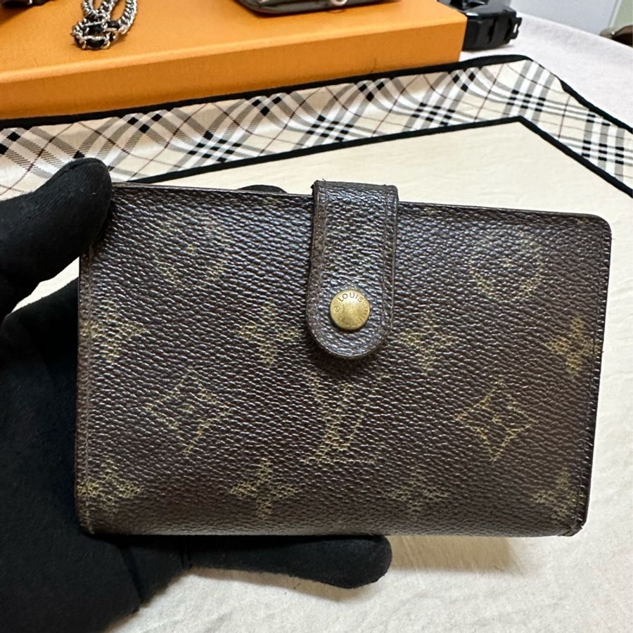 LV附零錢袋老花短夾 老花扣式短夾 老花口金中夾-0