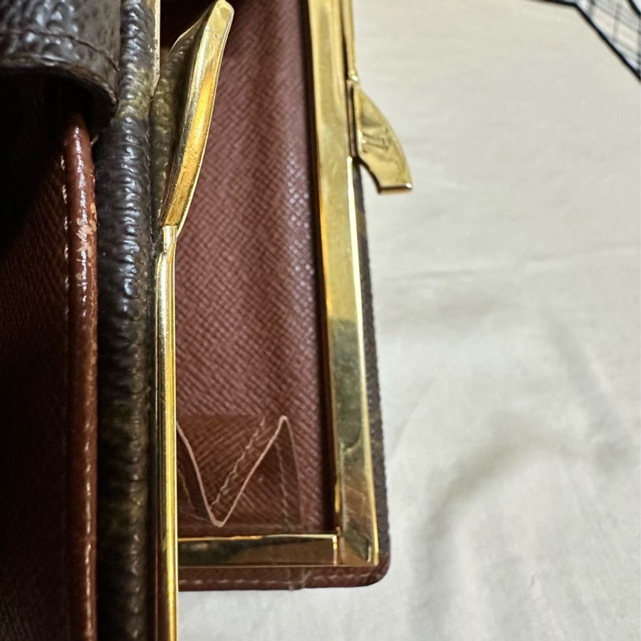 LV附零錢袋老花短夾 老花扣式短夾 老花口金中夾-29