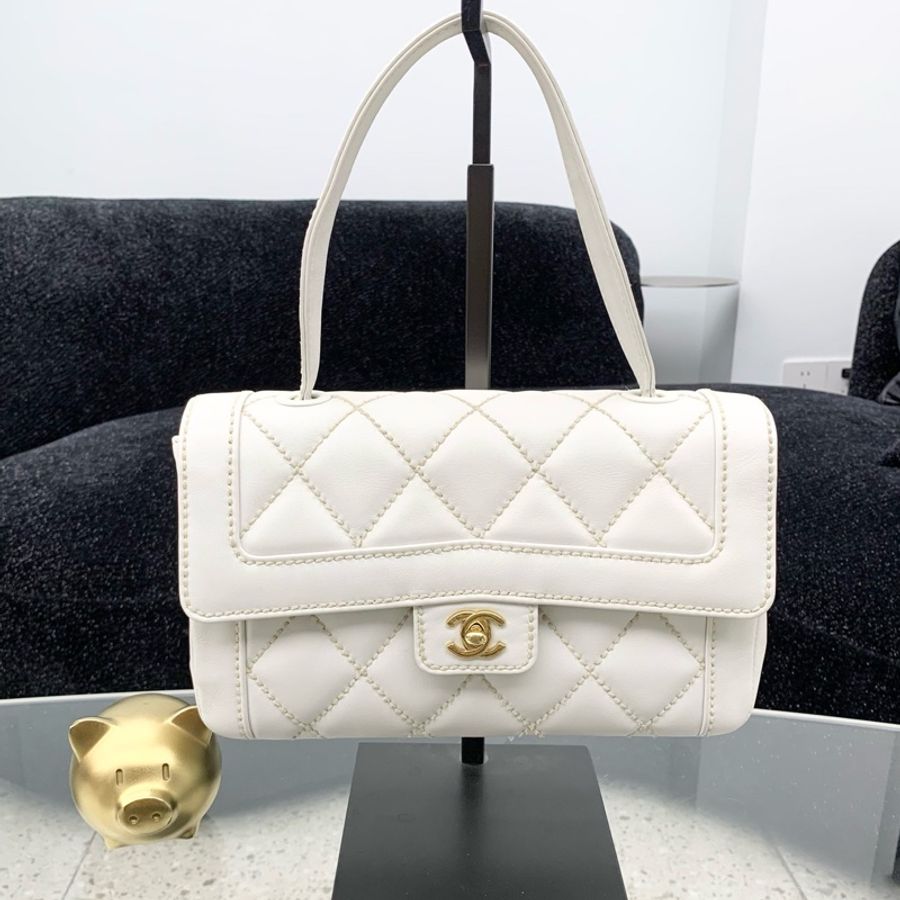CHANEL/香奈兒 白色牛皮外縫線金扣手提款 CF口蓋包-0