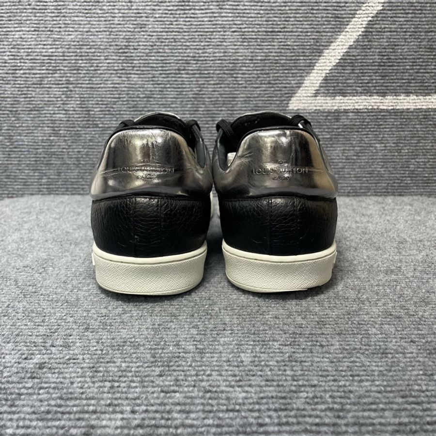 Louis Vuitton 路易威登 黑色老花銀尾板鞋42碼-2