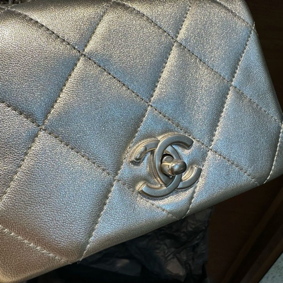 ✨香奈兒/Chanel 22P 銀色瀑布腋下鏈條包單肩包 配件:塵袋-5