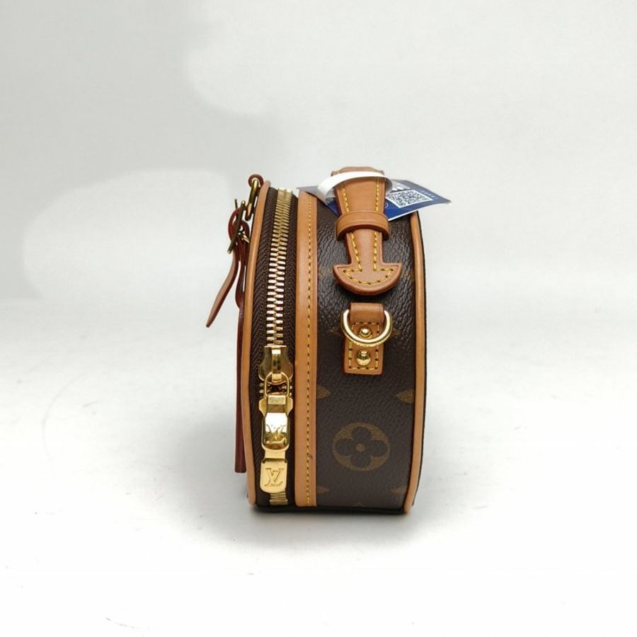 LOUIS VUITTON PETITEBOITECHAPEAU硬圓餅Mini老花PVC肩背包-1