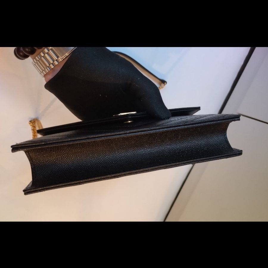 YSL 金鍊黑荔枝皮V格紋鍊帶小包 WOC-10