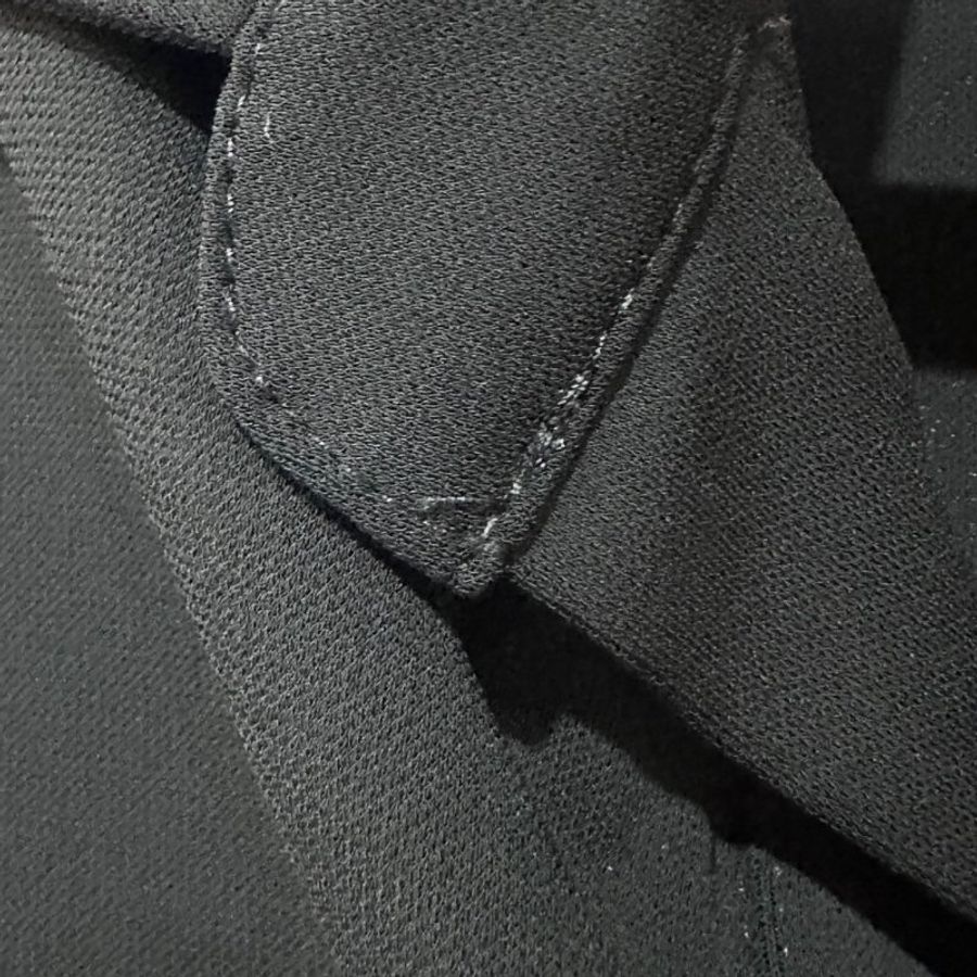 【美收精品】Burberry 涼感螺縈95%黑色長袖上衣 5-509【隔月月中將轉賣至日本 上架期限30天】-5