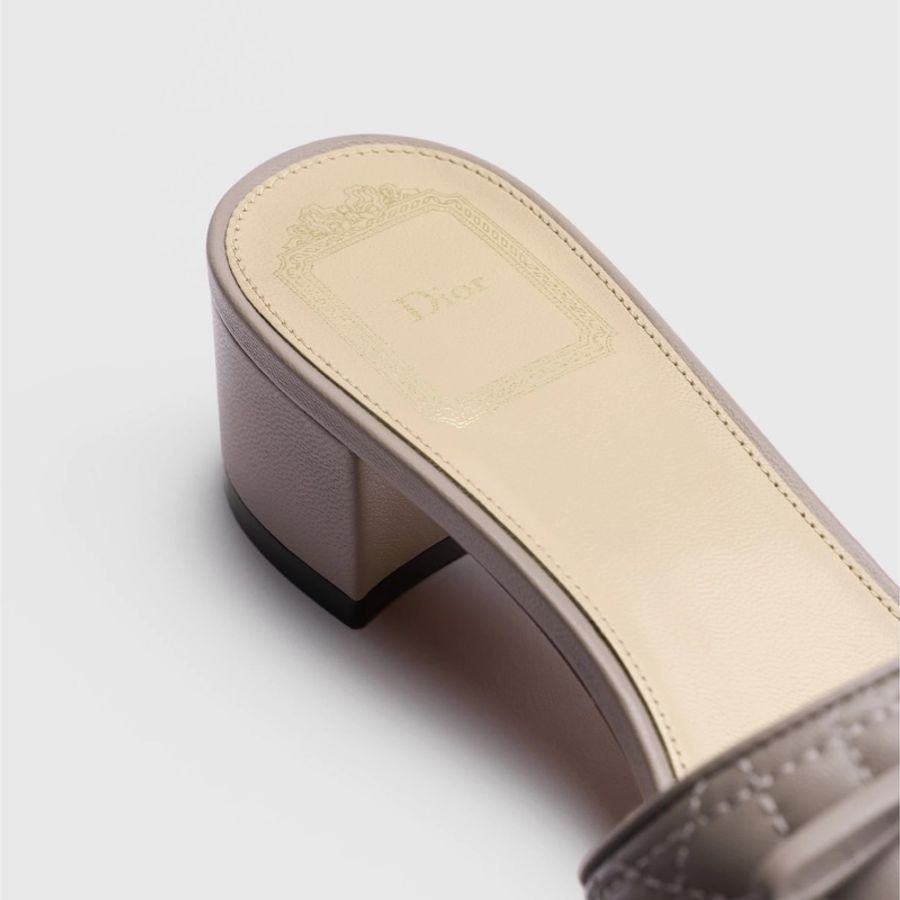 Dior 女士 Dior Cannage 高跟涼鞋35 35.5 36 36.5 37 37.5 38 39 39.5 40碼跟高: 3.5cm-1
