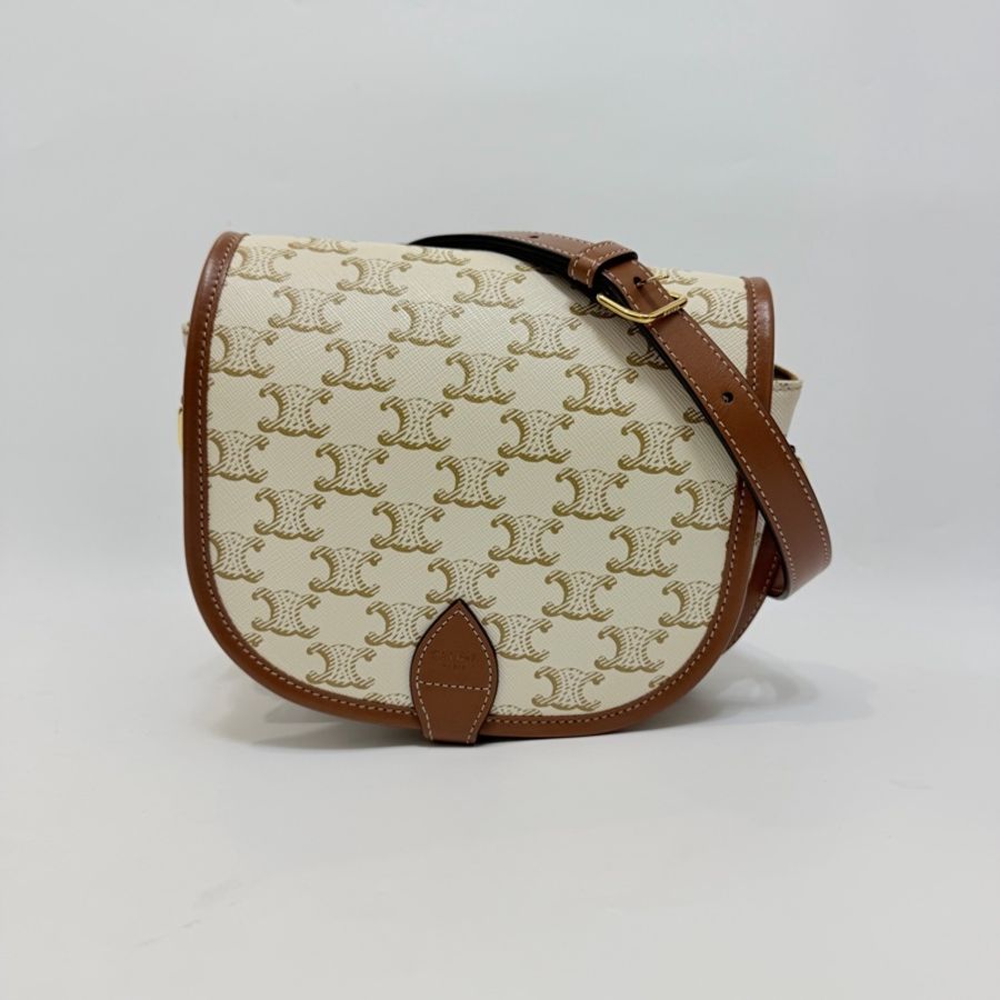 Lisa同款Celine 米白馬鞍包PVC咖牛皮邊金釦Medium folco-6