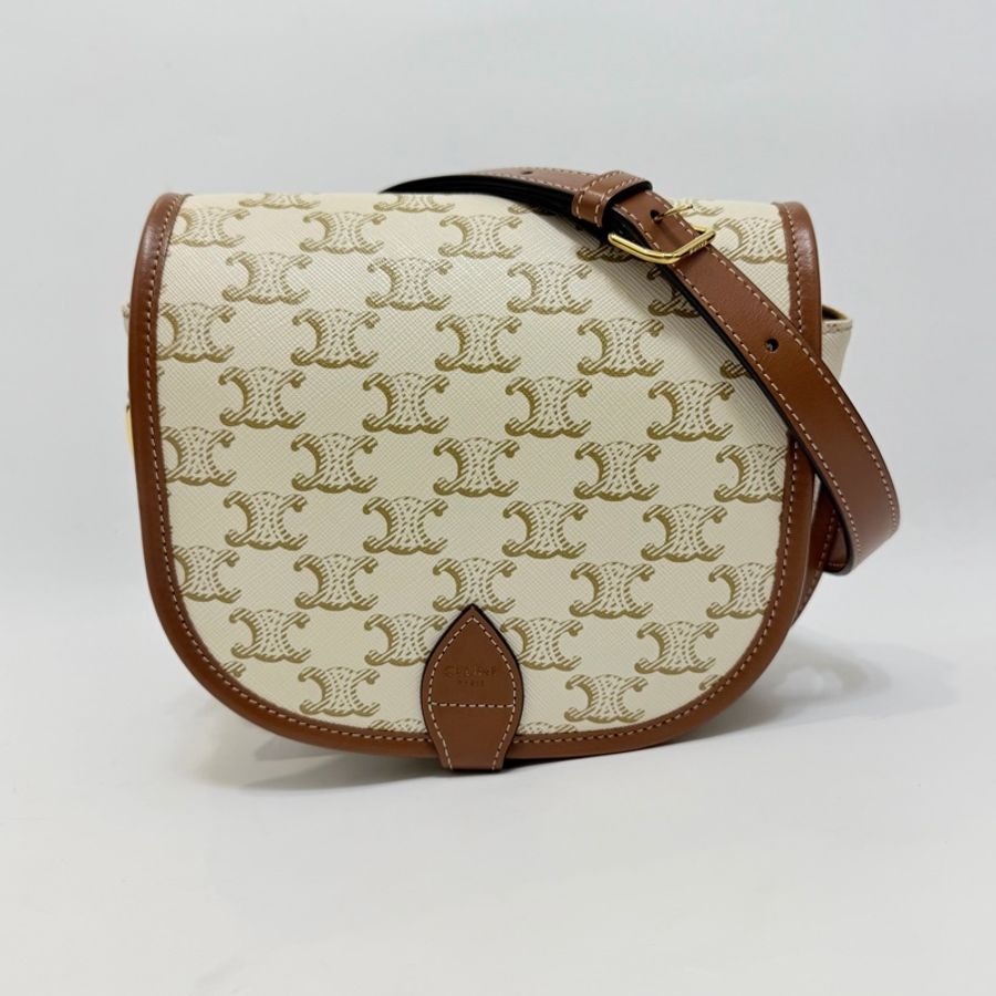 Lisa同款Celine 米白馬鞍包PVC咖牛皮邊金釦Medium folco-8