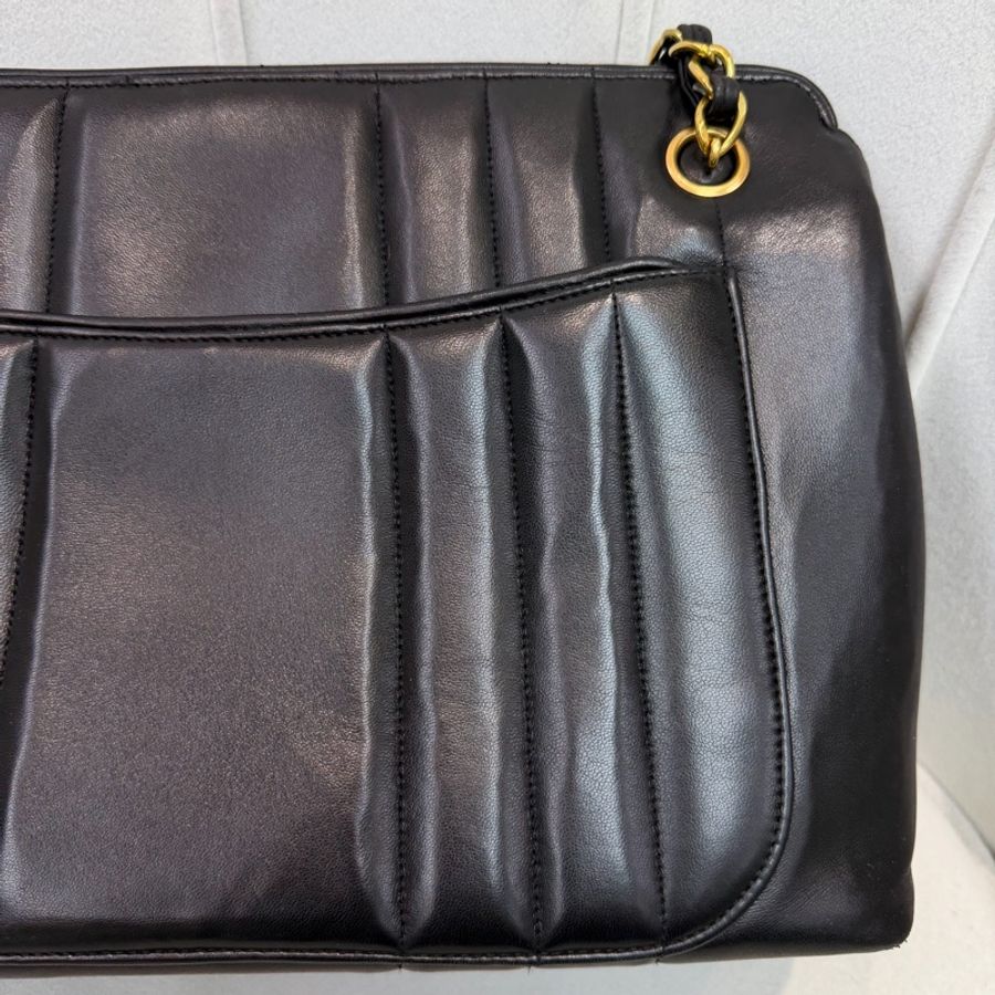 CHANEL 中古太陽花吊飾單肩斜揹袋 XC203-35