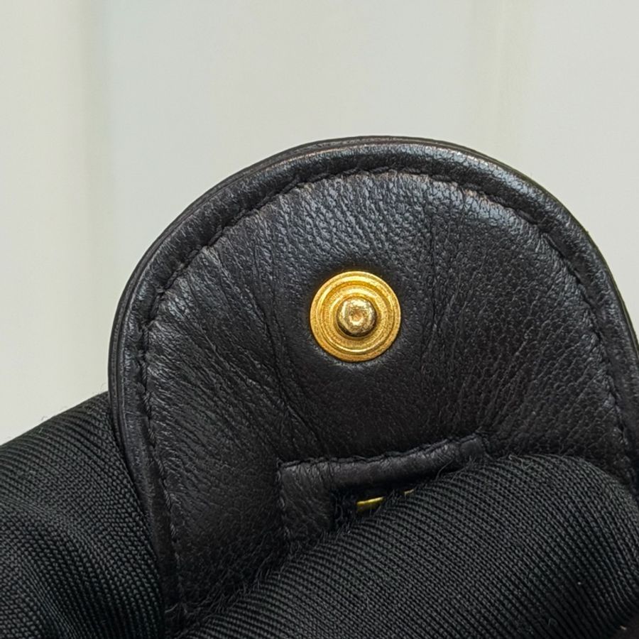 CHANEL 中古太陽花吊飾單肩斜揹袋 XC203-56