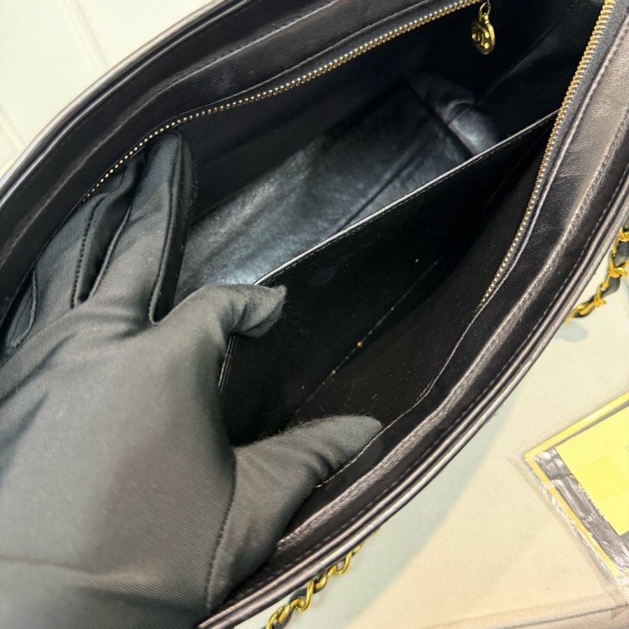 CHANEL 中古太陽花吊飾單肩斜揹袋 XC203-59