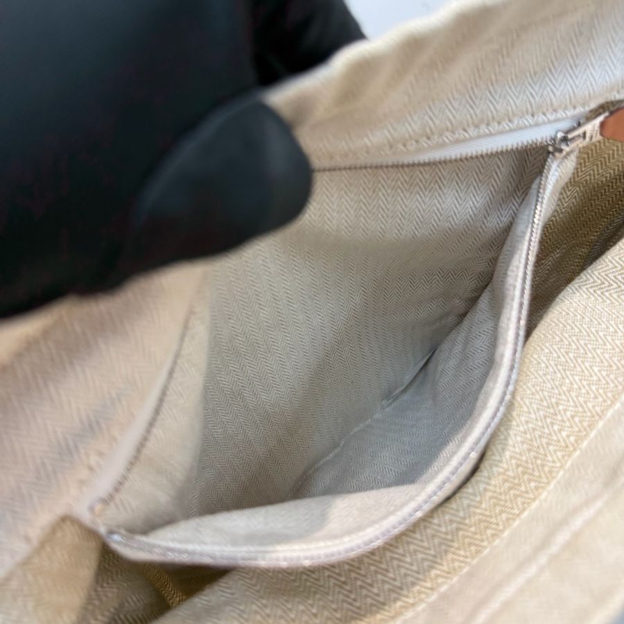 HERMES Toile Chevron Maline 帆布背包 XC543-16