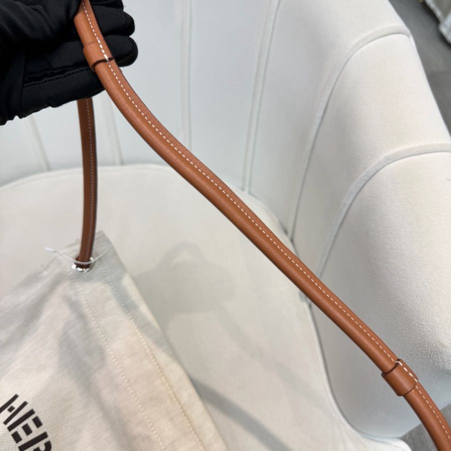 HERMES Toile Chevron Maline 帆布背包 XC543-20