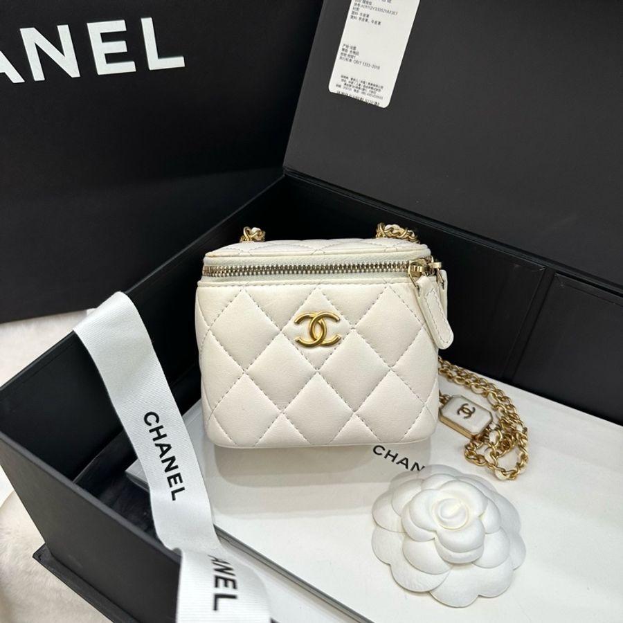 CHANEL香奈兒 22B 方糖化妝盒 自帶小鏡子 白色 小羊皮 22年芯片-0