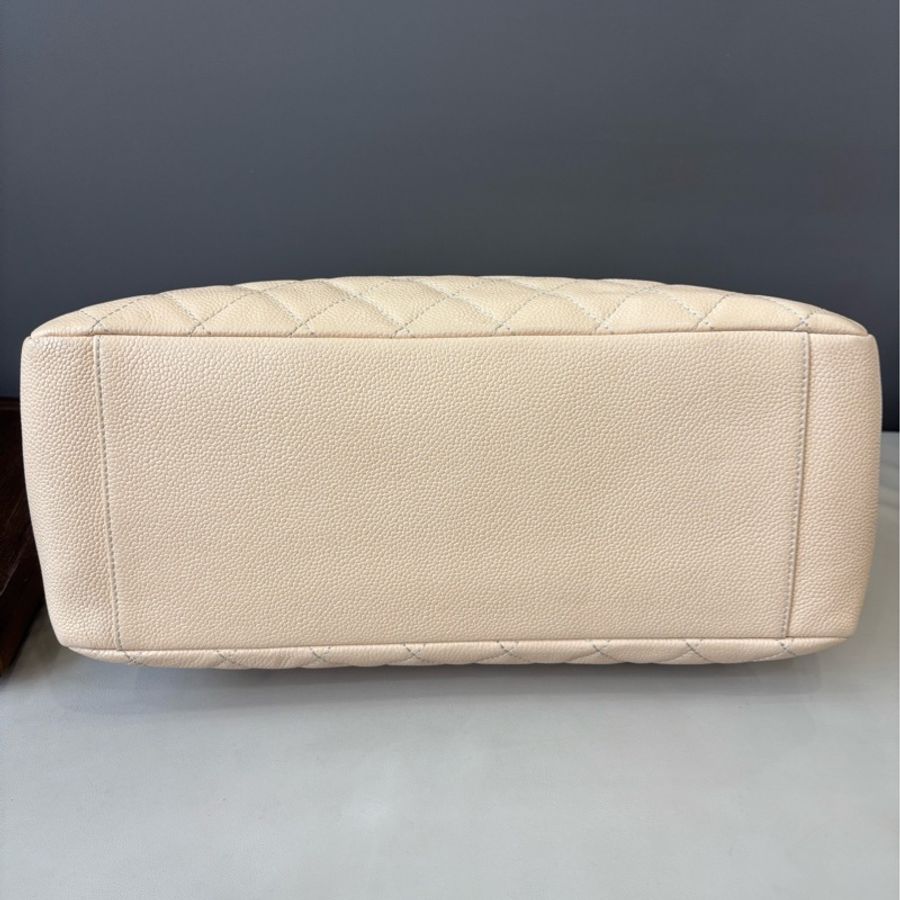 Chanel 米色荔枝紋牛皮Gst單肩包,33×25,97新-5