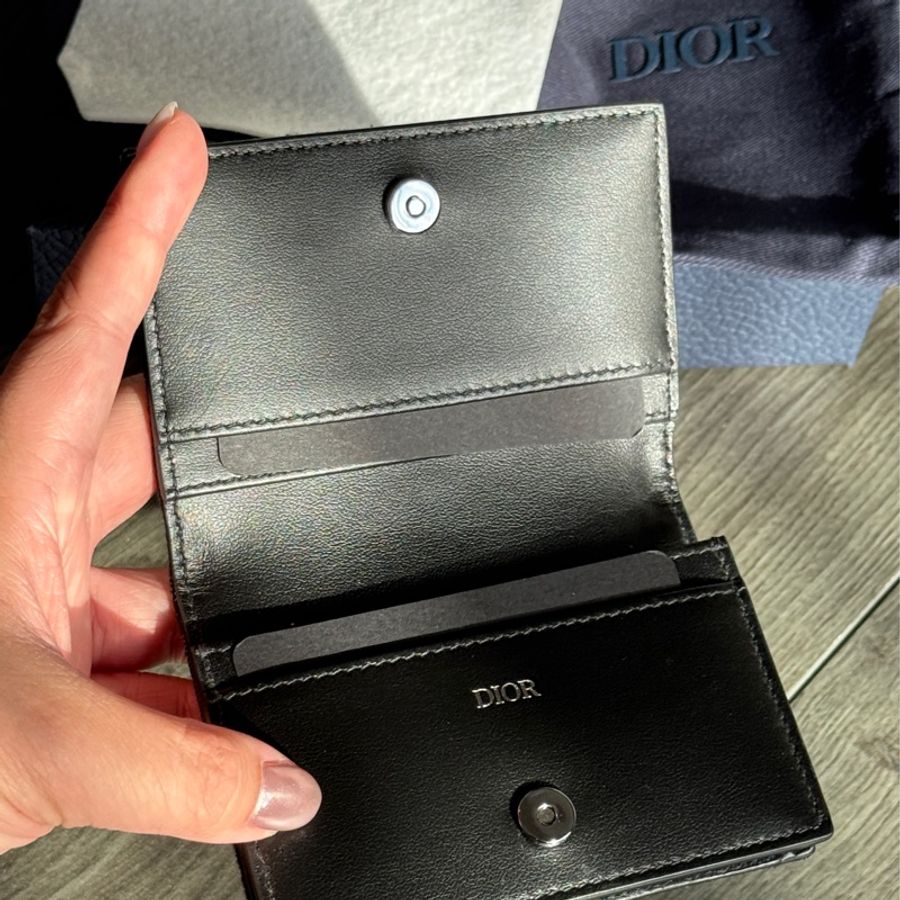 他平台(售出)本人 台灣🇹🇼專櫃購入 全新!未使用 Dior 卡包!-2