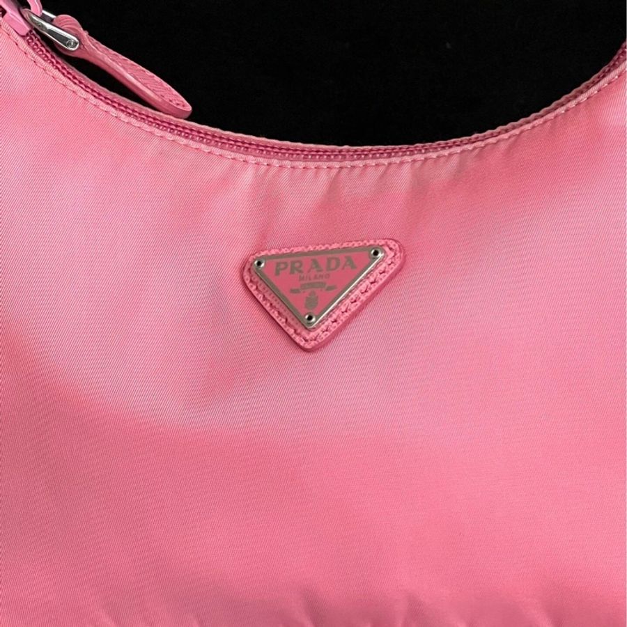 【夏天精選🪭罕見少女粉🎀】Prada 粉色尼龍hobo單肩包腋下包-2