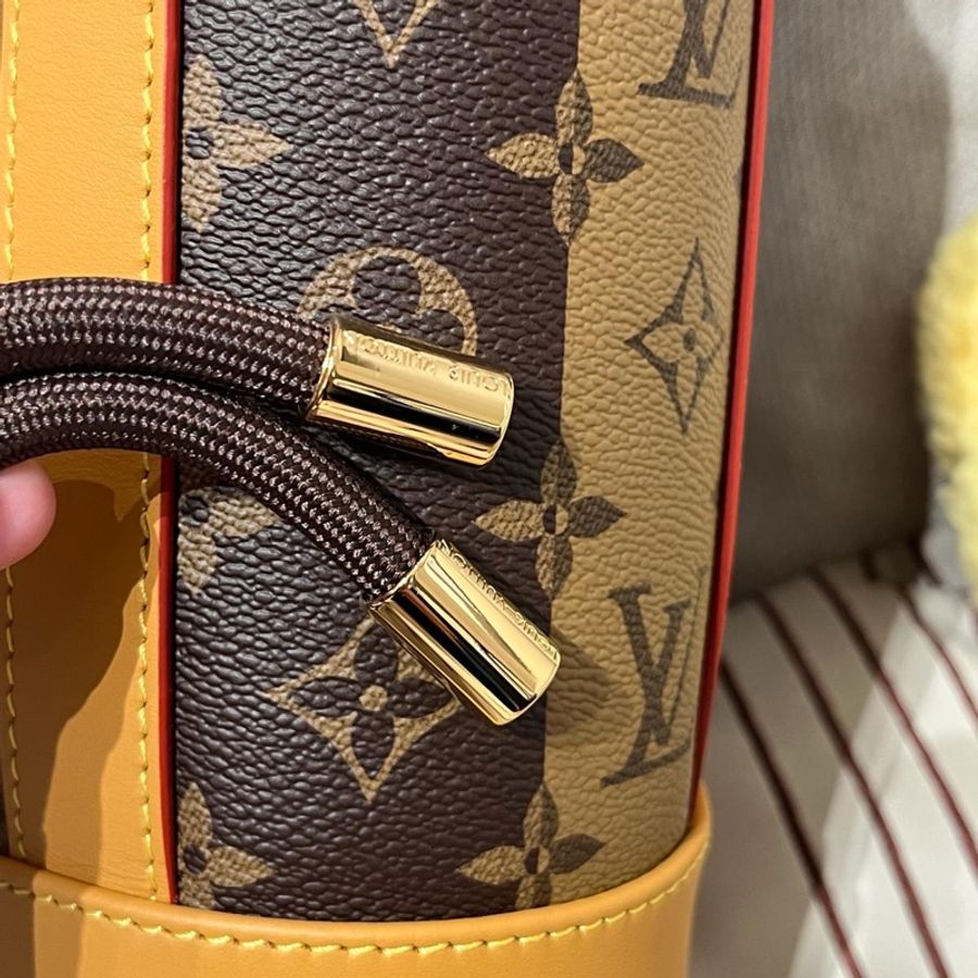 LV x NIGO Randonee 聯名款水桶backpack 限量版-13