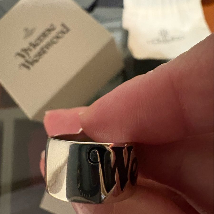(9.5成新)Vivienne Westwood 皮帶造型戒指-3