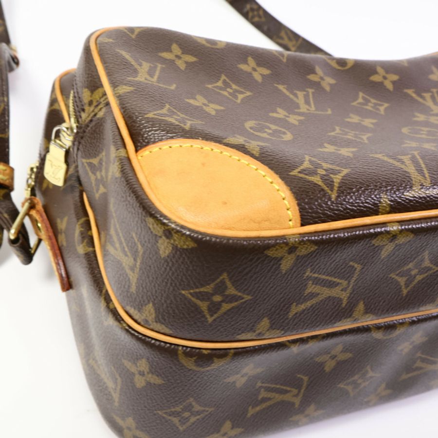 LOUIS VUITTON Monogram Nile金扣肩背袋-11