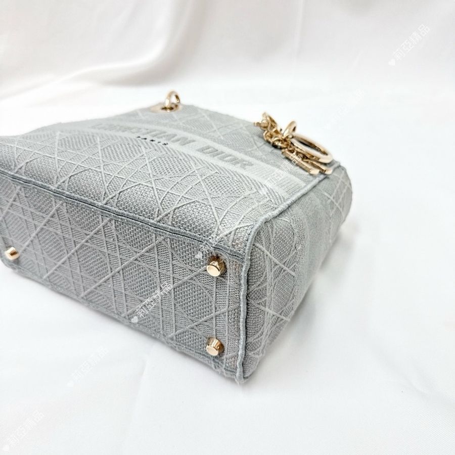 莉亞精品♡ Dior 刺繡黛妃包 灰中號 二手-7