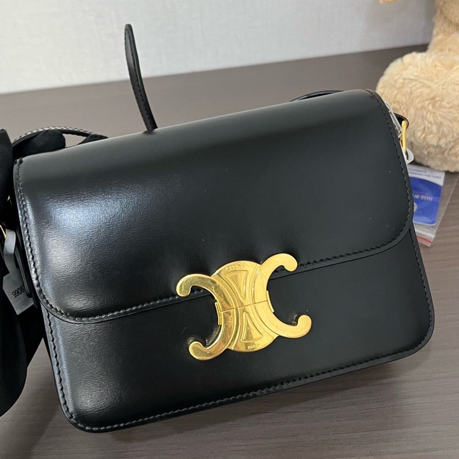 Celine/賽琳 黑金小號TRIOMPHE凱旋門豆腐包-1