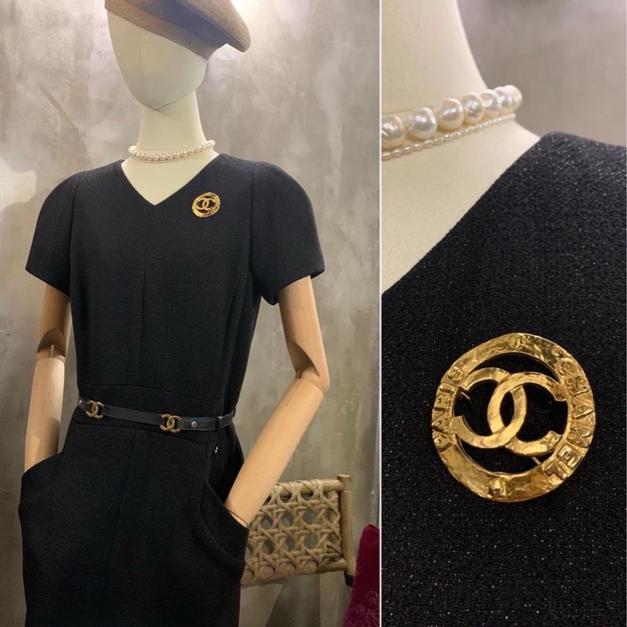 90S Chanel Vintage 24K Hollow CCLogo Pin/ Brooch 鏤空浮雕CC標誌心口針-4