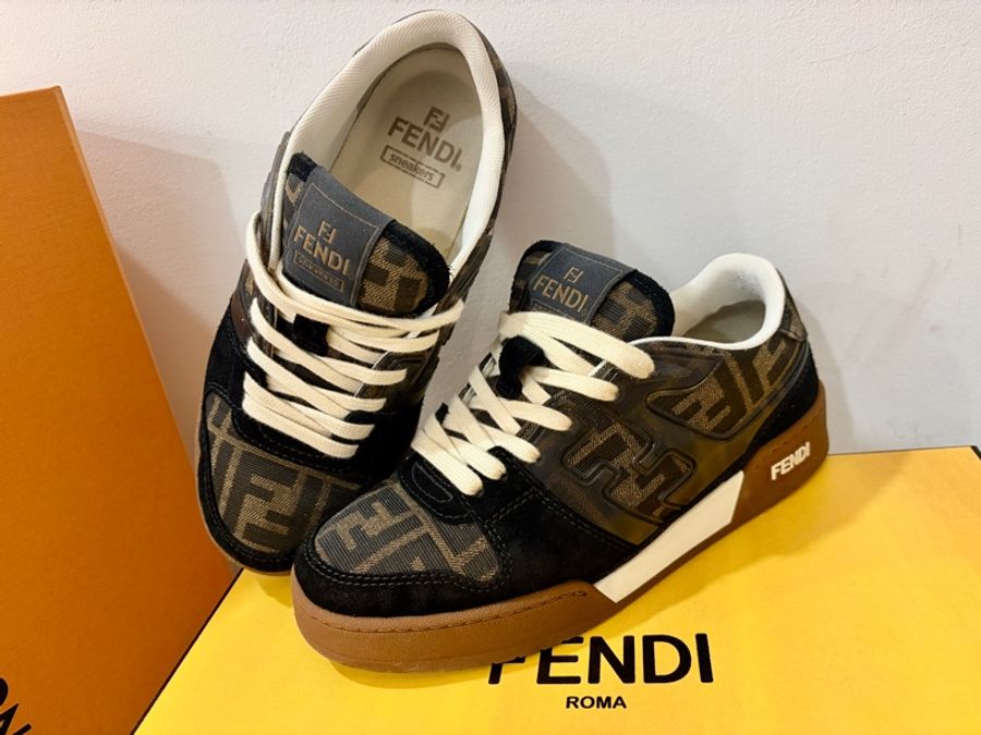 FENDI Match 黑色麂皮帆布低筒鞋 37/37.5-20