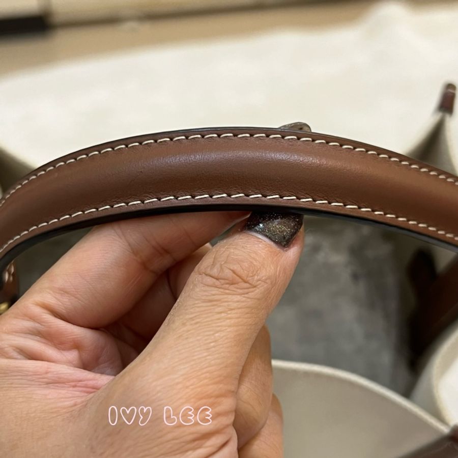 BURBERRY 8026824 棕色皮革水桶包 印花logo 徽標圖案帆布 手提 肩背 正品 二手精品-3