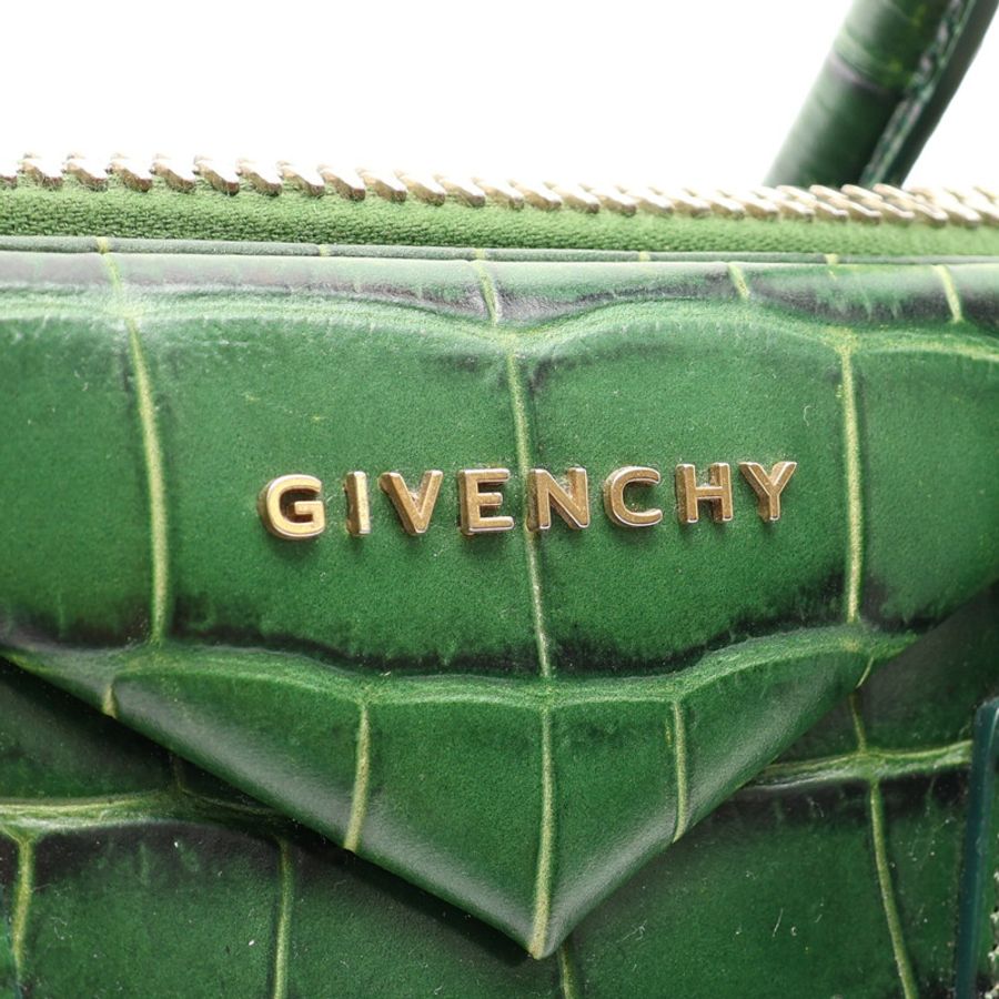綠色 鰐魚壓紋牛皮 Antigona 兩用包【GIVENCHY 紀梵希】 BB05117-6