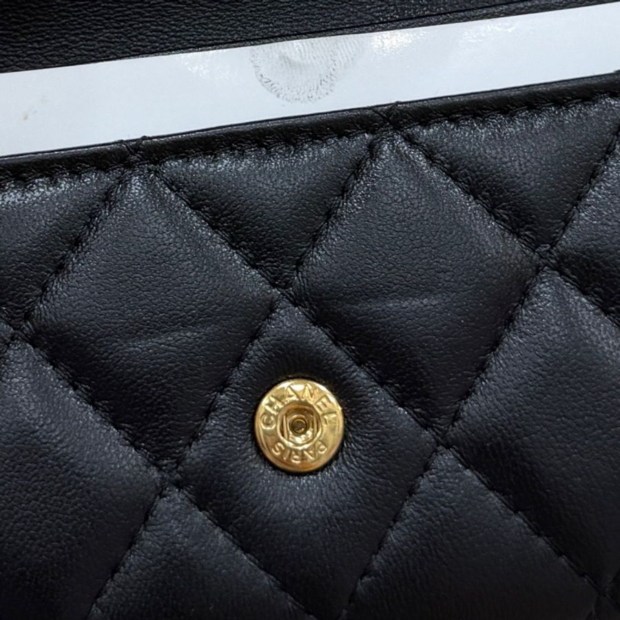 《仙闆名牌精品》chanel 香奈兒 雙C 菱格紋 羊皮 翻蓋 釦式 黑金 卡夾 卡包 零錢包 錢包 皮夾 短夾-15
