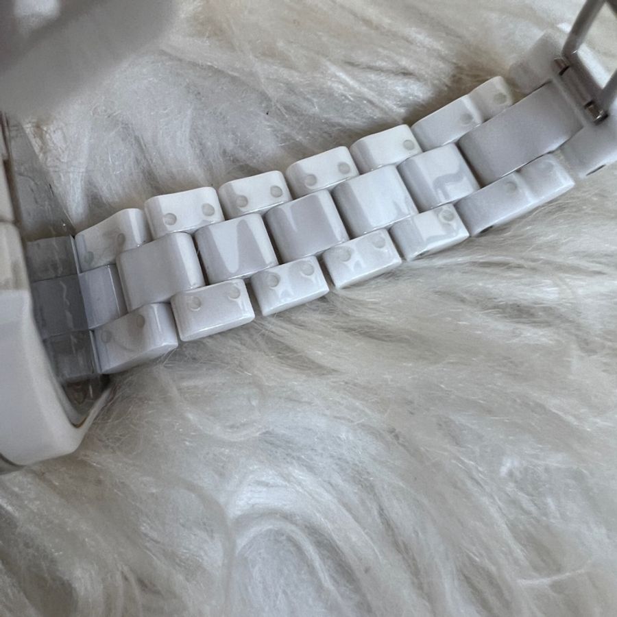 Chanel 白陶瓷內白銀雙圈錶面雙層數字J12 H4862-11