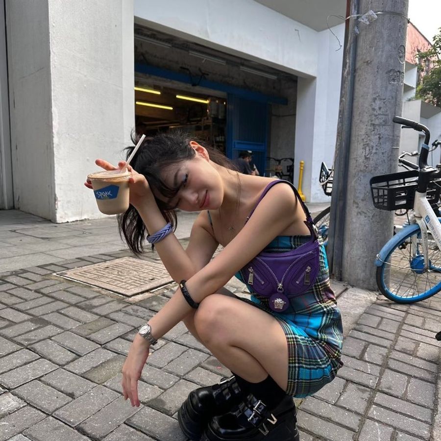 VERSACE 紫色銀扣腋下包 29*17*4.5 98新配件塵袋-1