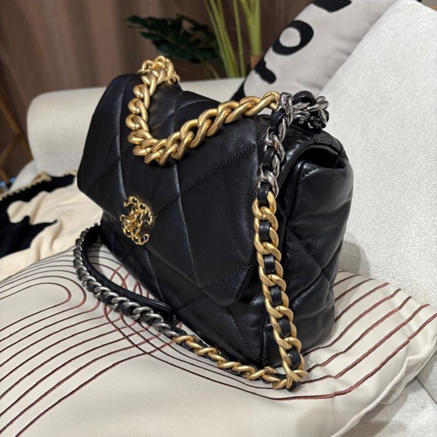 Chanel 19 Large 30cm Flap Bag 黑色-2
