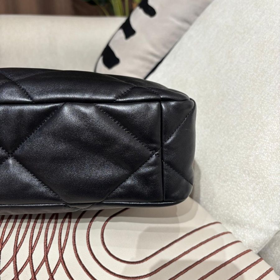 Chanel 19 Large 30cm Flap Bag 黑色-7