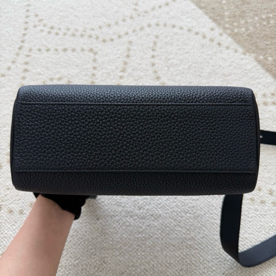 ✨99新Hermes愛馬仕 Kelly messager黑銀togo皮小號郵差包 斜背包 K刻（無鎖具）-4