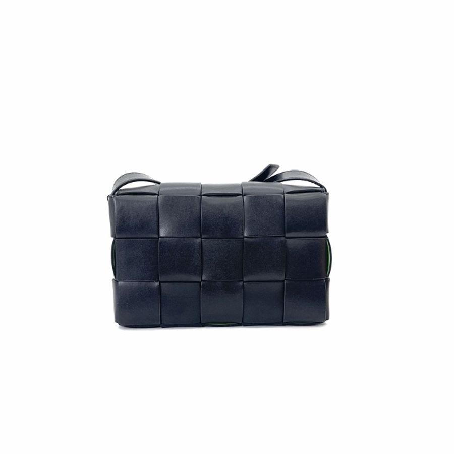 BOTTEGA VENETA Cassette (小牛皮/黑綠拼色）-6