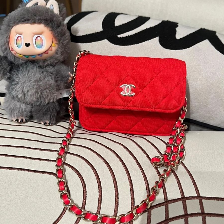 Chanel Mini Flap Bag with chain-0