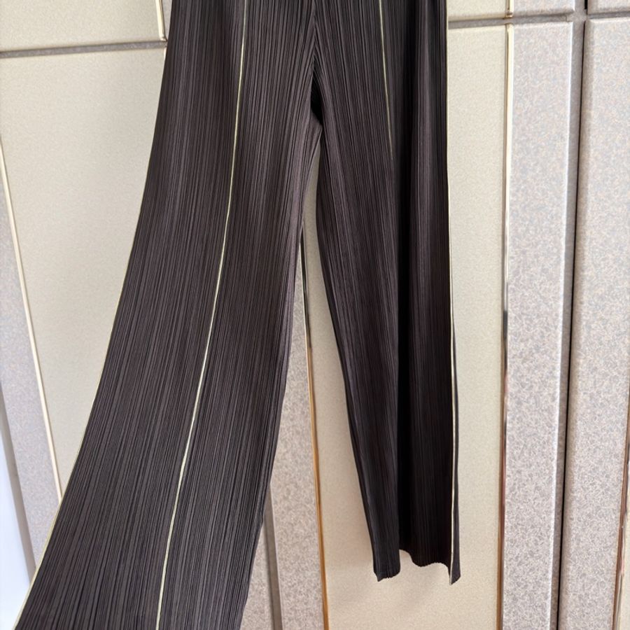 104)Pleats Please Issey Miyake 經典深咖啡色縐褶長褲 M-L可穿-3