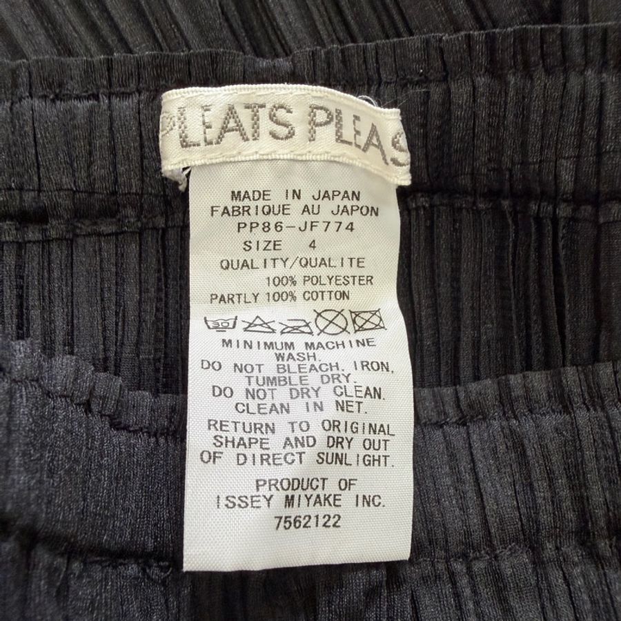 104)PLEATS PLEASE ISSEY MIYAKE 側面數字蕾絲縐褶九分褲 (黑)-8