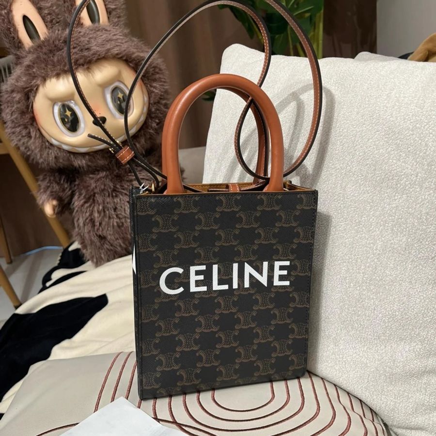 Celine mini vertical cabas Tan-0