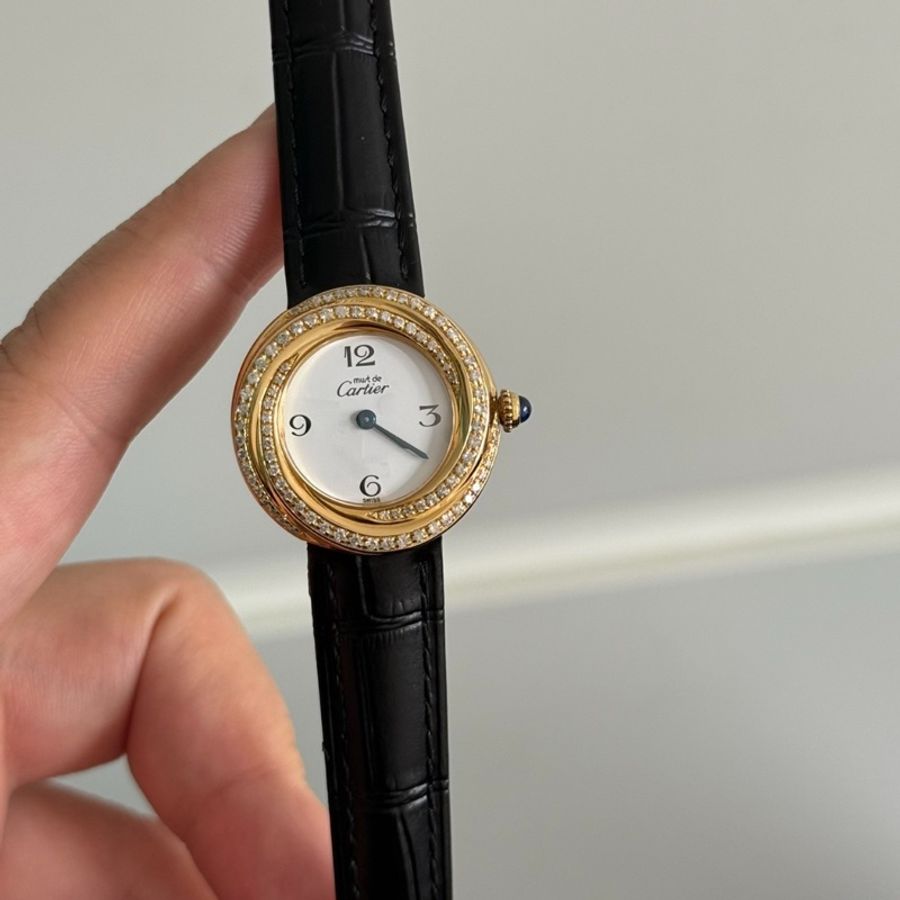 【巴黎名媛貴族同款👸🏻原價超貴‼️】Cartier 卡地亞 小旋風 石英女表 金包銀材質 外圈後鑲頂級鑽石 折疊表扣-1