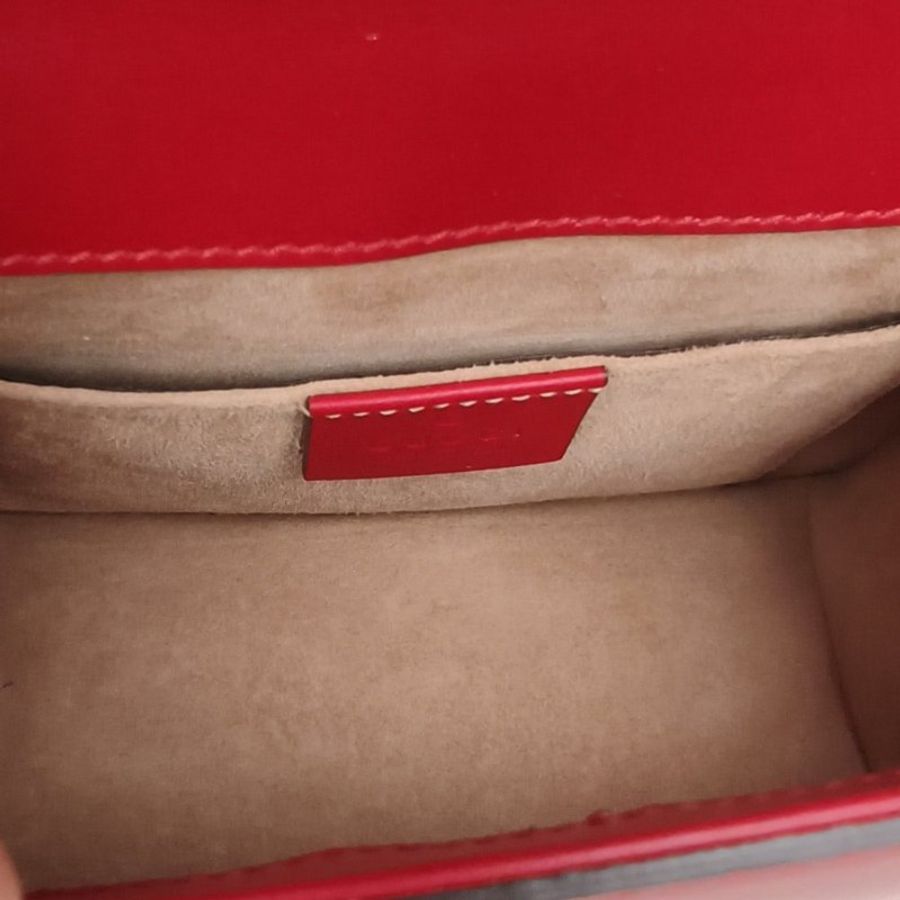 GUCCI Sylvie塞尔维亚丝带包Mini红色牛皮金扣肩背包-4