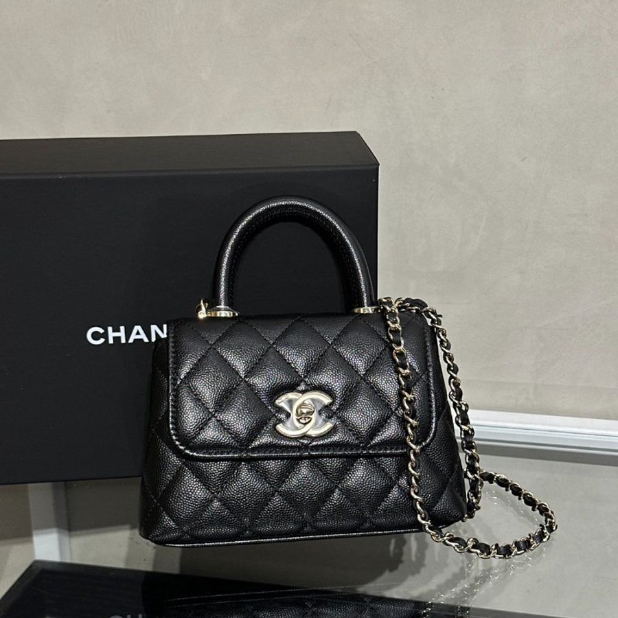 CHANEL Coco Handle - Nano黑金-0