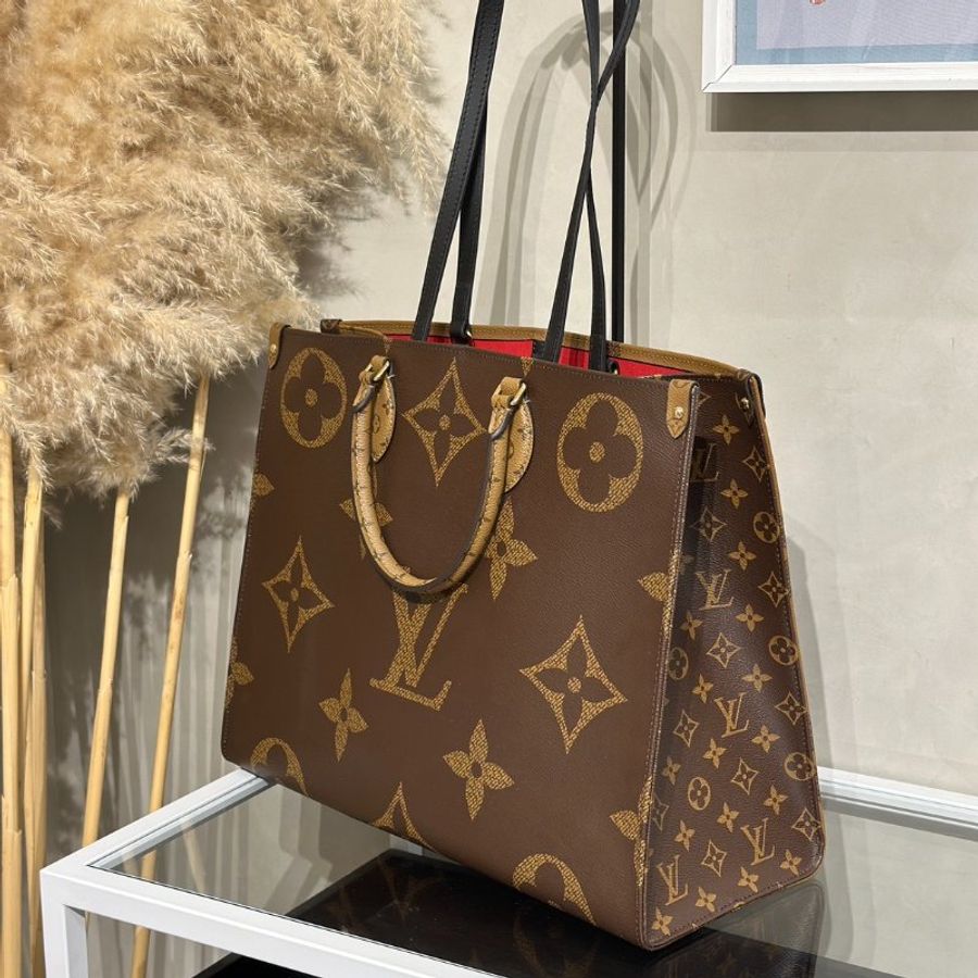 LOUIS VUITTON On The Go - GM拚色老花-3