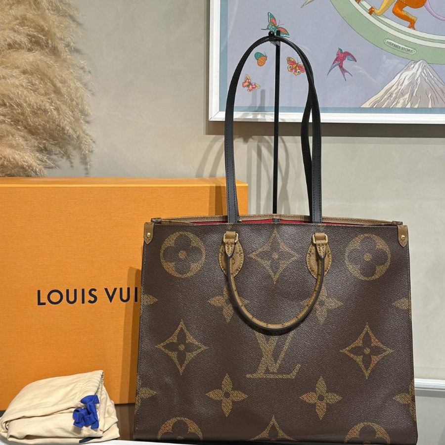 LOUIS VUITTON On The Go - GM拚色老花-9